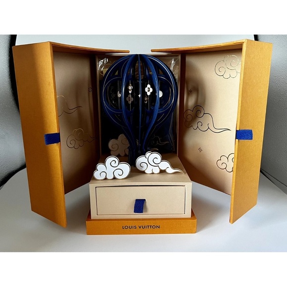 Rare LOUIS VUITTON - VIP Customer Gift - Exclusive Stationary Box - Only 1/10 - Picture 1 of 10